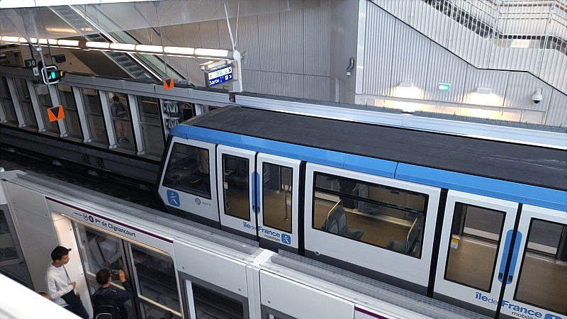 Automation of line 4 of the Paris metro