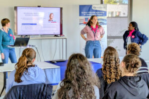 Systerel participates in Industry Week with Elles Bougent.